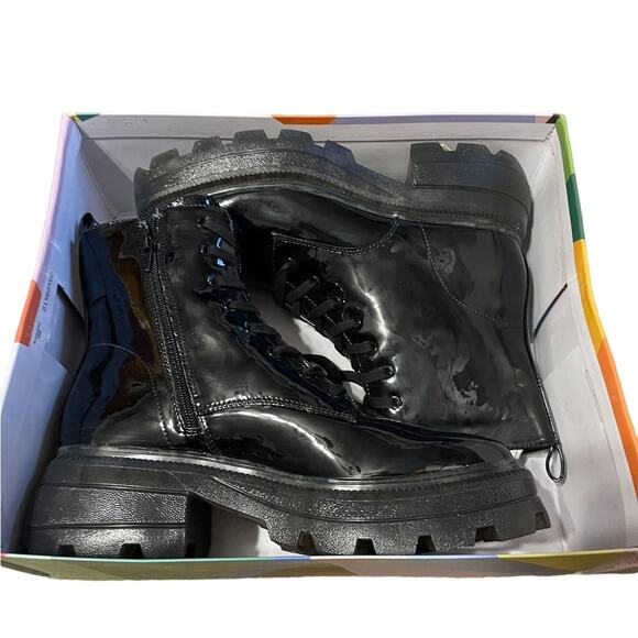 Katy Perry Size 10 NEW in Box Womens Black The Geli Combat Boots - Picture 6 of 12